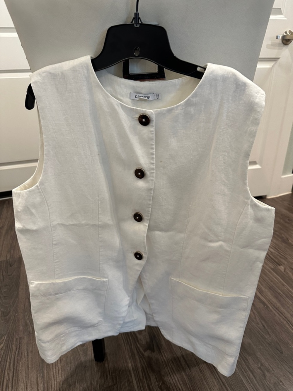Chico's Ivory Linen Button-Front Vest